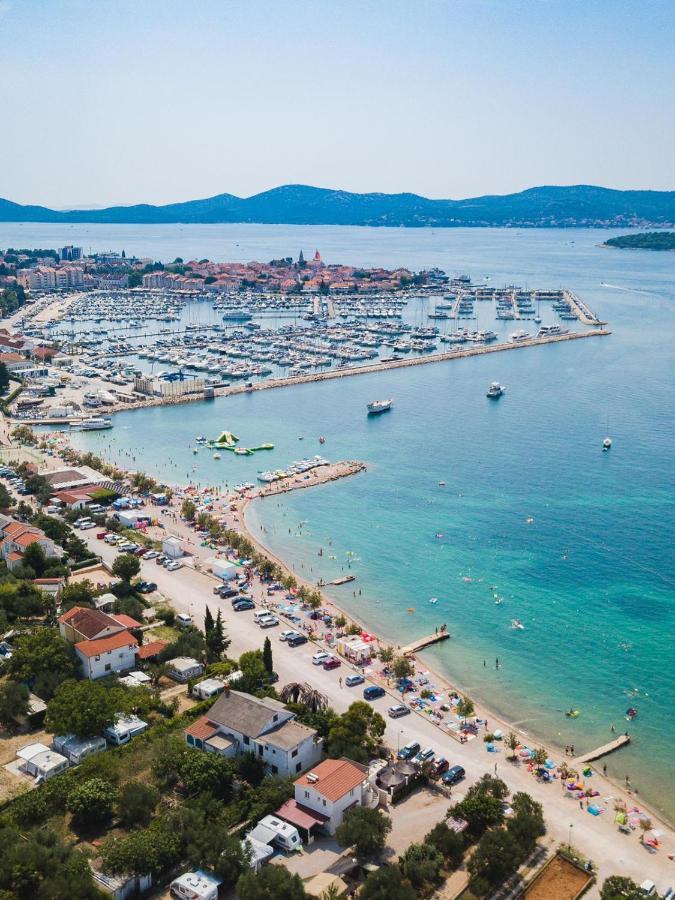 Beach Apartment - 50M From The Beach With Free Parking Biograd Na Moru Esterno foto